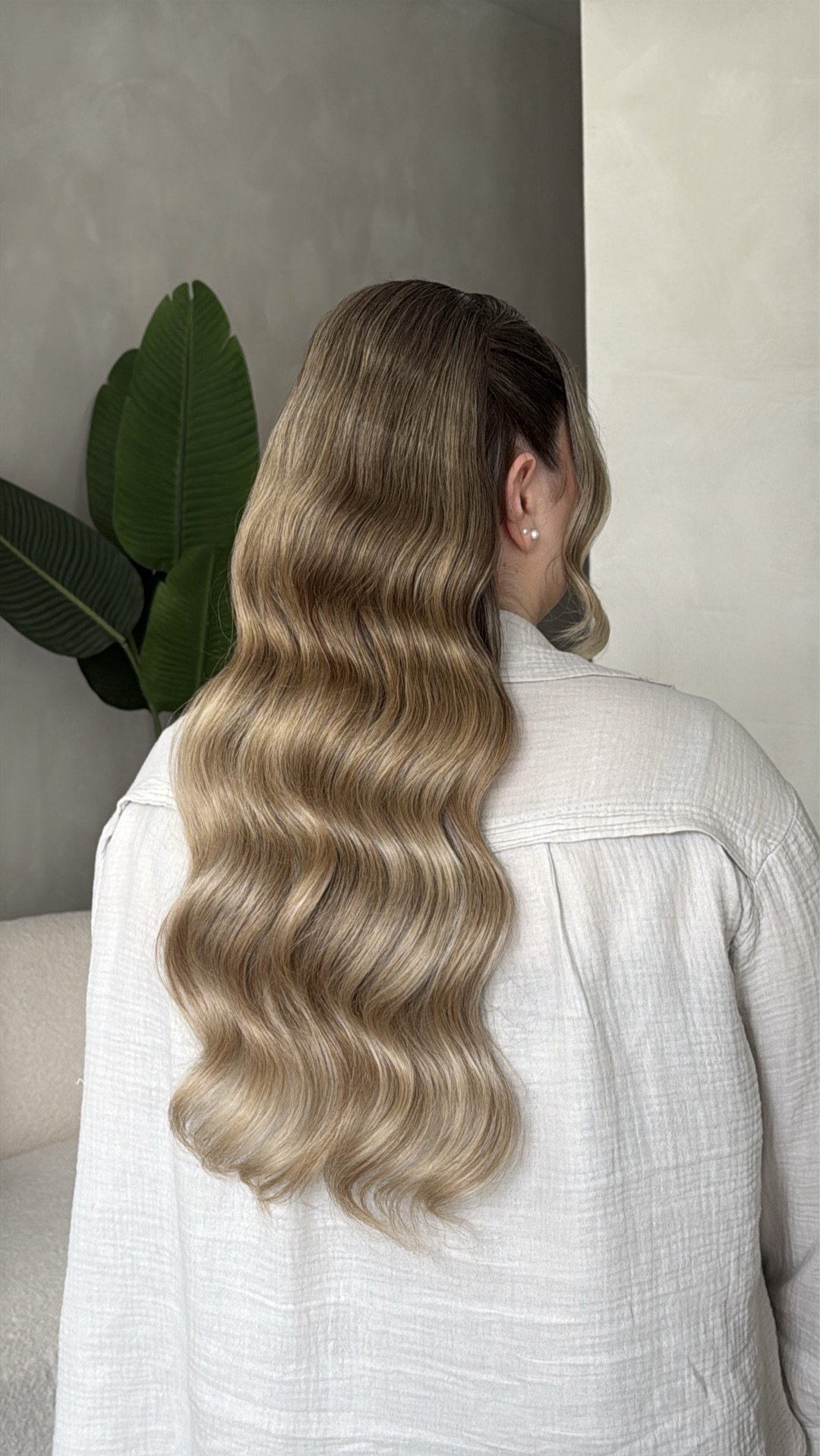 Blonde Hollywood-Wellen von Reta Yamaci Köln